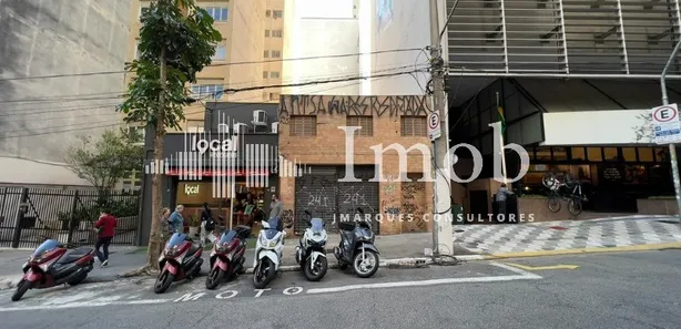 Loja / Salão / Ponto Comercial para venda ou aluguel, 480m² no Vila Buarque, São Paulo