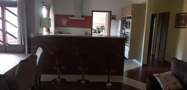Fazenda / Sítio / Chácara com 3 Quartos à venda, 1219m² no Monterrey, Louveira