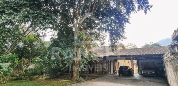Fazenda / Sítio / Chácara com 4 Quartos à venda, 2000m² no Vargem Grande, Rio de Janeiro