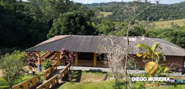 Fazenda / Sítio / Chácara com 4 Quartos à venda, 54000m² no Rio Acima, Atibaia