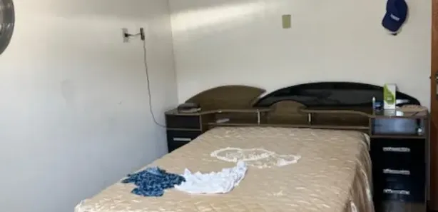 Sobrado com 4 Quartos à venda, 200m² no Guará II, Brasília