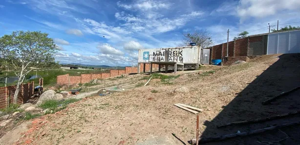 Kitnet à venda, 30m² no Loteamento Nossa Senhora da Luz, Bezerros