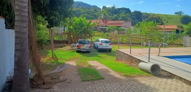 Fazenda / Sítio / Chácara com 3 Quartos para alugar, 178m² no Guaripocaba dos Souzas, Bragança Paulista