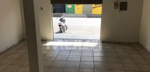 Loja / Salão / Ponto Comercial com 4 Quartos à venda, 40m² no Tocantins, Uberlândia
