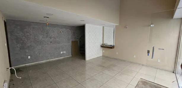 Loja / Salão / Ponto Comercial para alugar, 30m² no Centro, Cabo Frio