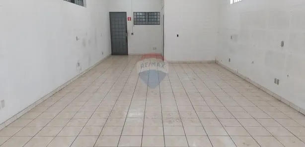 Conjunto Comercial / Sala para alugar, 95m² no Extinta Estação Experimental de Sericultura, Cosmópolis