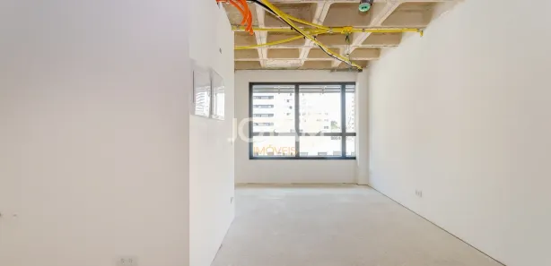 Conjunto Comercial / Sala para alugar, 22m² no Centro, Curitiba