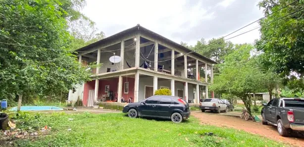 Fazenda / Sítio / Chácara com 4 Quartos à venda, 400m² no Capivari, Duque de Caxias