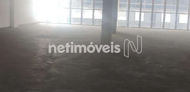 Prédio Inteiro para alugar, 720m² no Jardim Vinte e Cinco de Agosto, Duque de Caxias