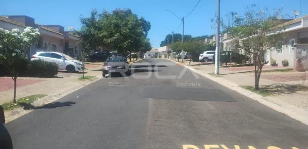 Casa de Condomínio com 3 Quartos à venda, 78m² no Loteamento Municipal São Carlos 3, São Carlos