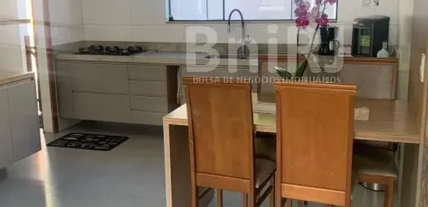 Casa de Condomínio com 4 Quartos à venda, 260m² no Parque do Imbui, Teresópolis
