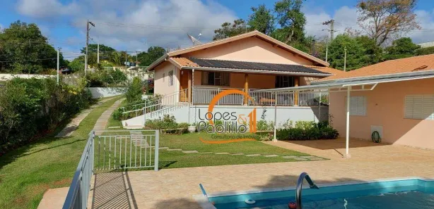 Fazenda / Sítio / Chácara com 3 Quartos para alugar, 198m² no Jardim Estância Brasil, Atibaia