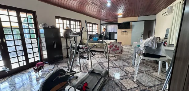 Fazenda / Sítio / Chácara com 5 Quartos para alugar, 396m² no Bosque dos Eucaliptos, Araçoiaba da Serra