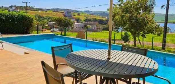 Casa de Condomínio com 3 Quartos para venda ou aluguel, 355m² no , Sertanópolis