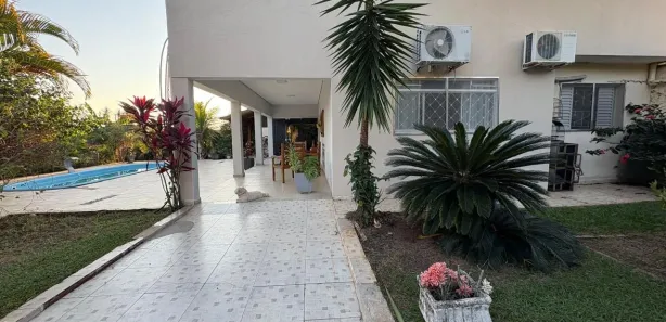 Fazenda / Sítio / Chácara com 3 Quartos à venda, 10000m² no , Ipeúna