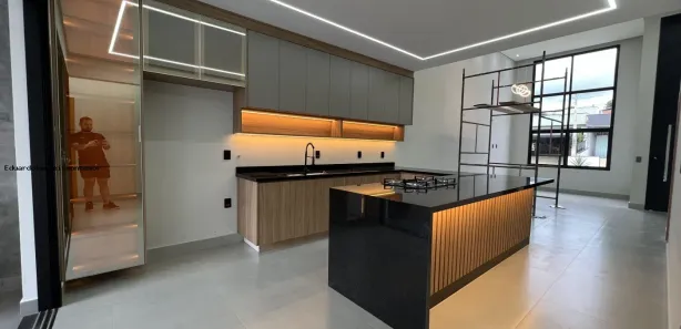 Casa de Condomínio com 3 Quartos à venda, 250m² no Jardim Itapoan, Monte Mor