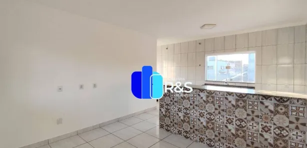 Apartamento com 2 Quartos para alugar, 60m² no Irmãos Chiquetto, Louveira
