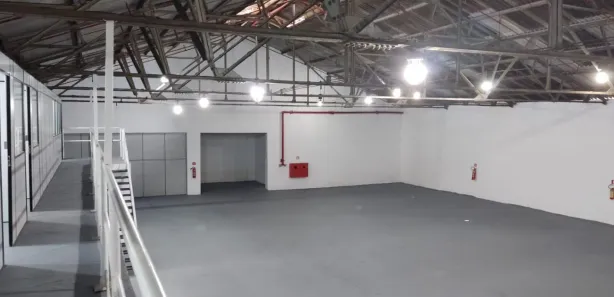 Galpão / Depósito / Armazém com 1 Quarto para alugar, 10000m² no Barbara, Barra Mansa