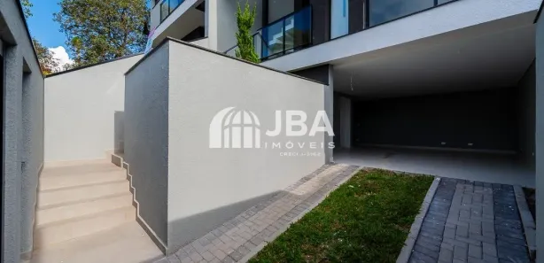 Sobrado com 3 Quartos à venda, 165m² no São Lourenço, Curitiba