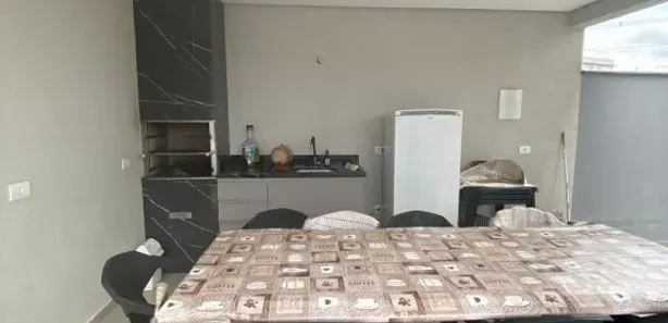 Sobrado com 3 Quartos à venda, 196m² no Jardins de Florença, Poços de Caldas