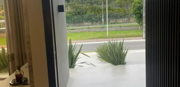 Casa com 3 Quartos para alugar, 270m² no Santa Regina, Camboriú