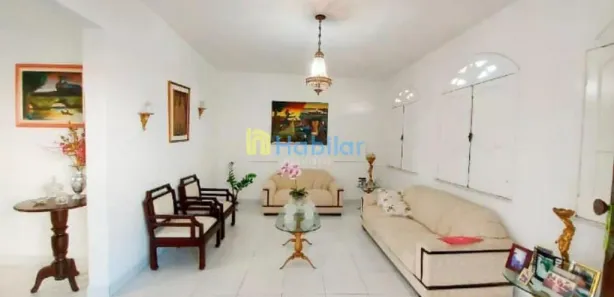 Casa com 3 Quartos à venda, 300m² no São José, Aracaju