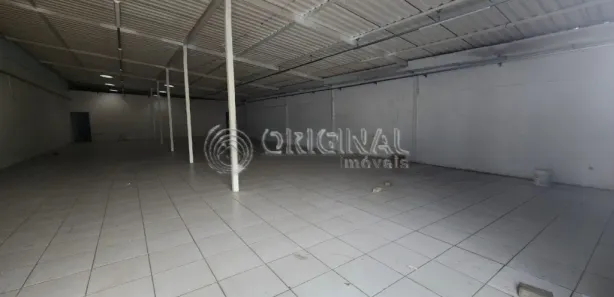 Loja / Salão / Ponto Comercial para alugar, 300m² no Osasco, Colombo