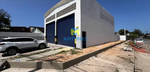 Galpão / Depósito / Armazém para alugar, 275m² no Areias, Recife