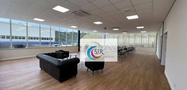 Galpão / Depósito / Armazém para alugar, 1650m² no Lagoa, Araçariguama