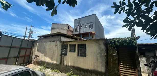 Loja / Salão / Ponto Comercial com 3 Quartos à venda, 642m² no Oliveira, Nova Iguaçu