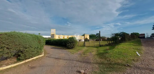 Prédio Inteiro com 18 Quartos à venda, 1412m² no Pinheiro Machado, Santa Maria
