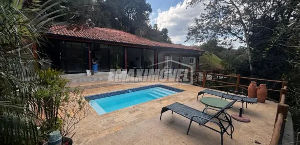 Fazenda / Sítio / Chácara com 2 Quartos à venda, 176m² no Saboó, São Roque
