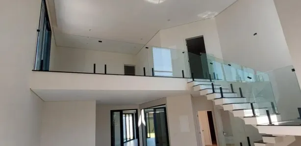 Casa de Condomínio com 4 Quartos para venda ou aluguel, 300m² no Parque das Nações, Pindamonhangaba