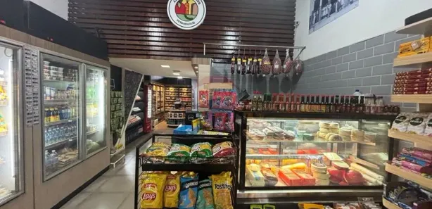 Loja / Salão / Ponto Comercial à venda, 78m² no Centro, Petrópolis