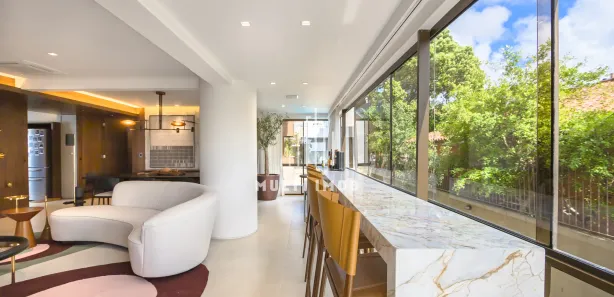 Apartamento com 3 Quartos para venda ou aluguel, 209m² no Higienópolis, Porto Alegre