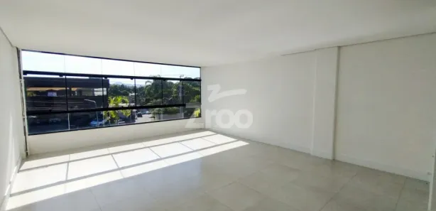 Conjunto Comercial / Sala para alugar, 55m² no Do Salto, Blumenau