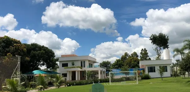 Casa de Condomínio com 3 Quartos à venda, 750m² no , Hidrolândia