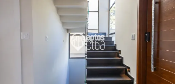 Casa de Condomínio com 3 Quartos à venda, 265m² no Tanguá, Almirante Tamandaré