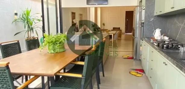 Casa com 3 Quartos à venda, 194m² no Residencial Condomínio Jardim Veneza, Senador Canedo