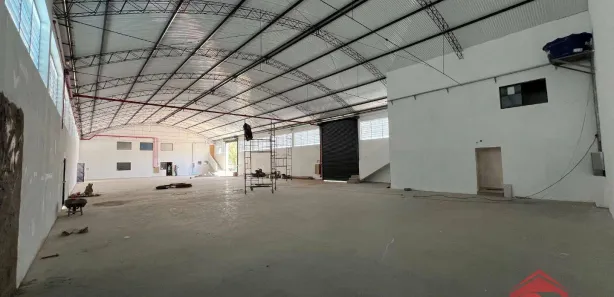 Galpão / Depósito / Armazém para alugar, 1115m² no Jardim de Lucca, Itatiba