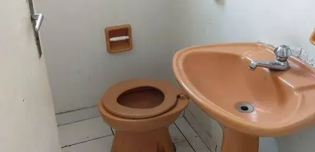 Conjunto Comercial / Sala para alugar, 60m² no Zona 01, Maringá