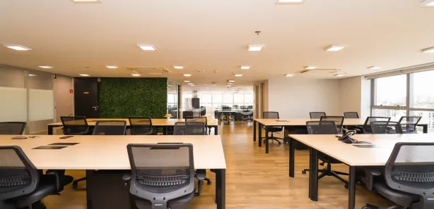 Conjunto Comercial / Sala para alugar, 200m² no Seminário, Curitiba