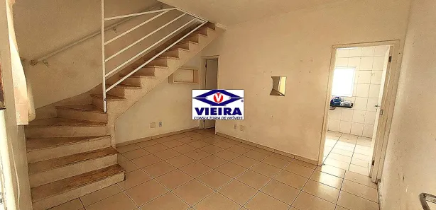 Casa de Condomínio com 2 Quartos para venda ou aluguel, 66m² no Parque São Vicente, São Vicente