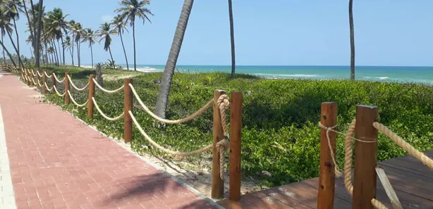 Terreno / Lote / Condomínio à venda, 791m² no Guarajuba (Monte Gordo), Camaçari