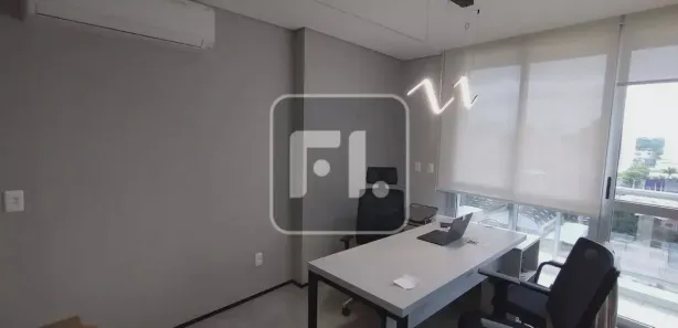 Conjunto Comercial / Sala para venda ou aluguel, 135m² no Vila São Francisco (Zona Sul), São Paulo