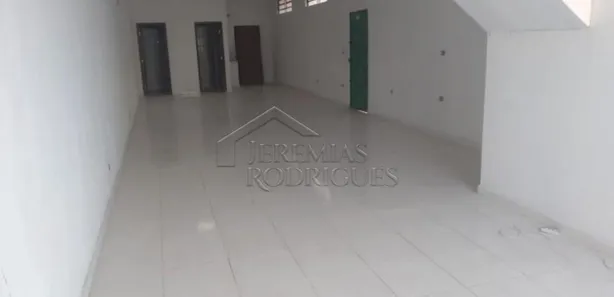 Galpão / Depósito / Armazém para alugar, 90m² no Alto do Cardoso, Pindamonhangaba