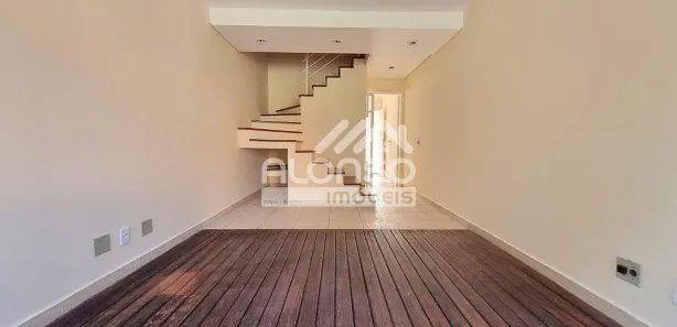 Casa de Condomínio com 2 Quartos para venda ou aluguel, 70m² no Granja Viana, Cotia