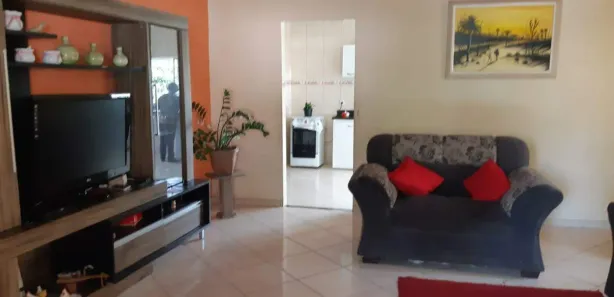Casa com 3 Quartos para alugar, 240m² no Santa Marta, Ribeirão das Neves