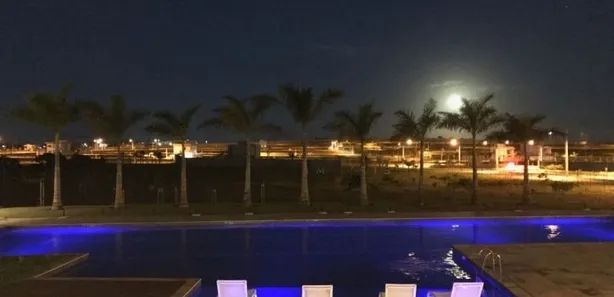 Casa de Condomínio com 4 Quartos para alugar, 200m² no Jardim Limoeiro, Camaçari