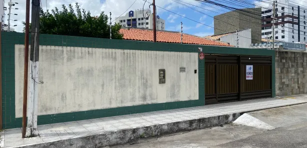 Casa com 4 Quartos à venda, 191m² no Grageru, Aracaju